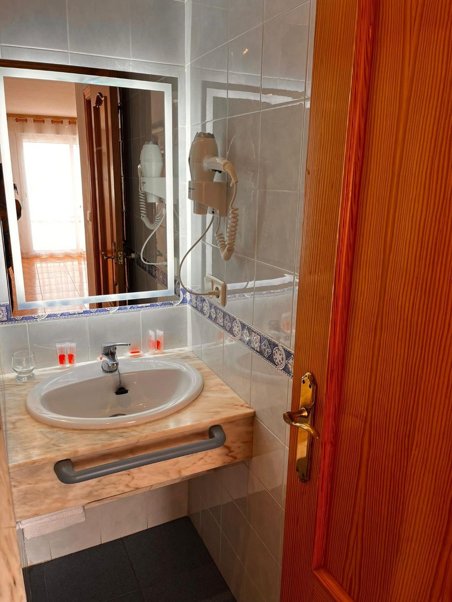 Apartamentos Inter Gandia Playa Zewnętrze zdjęcie